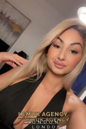 Escort  Emma from Bayswater
